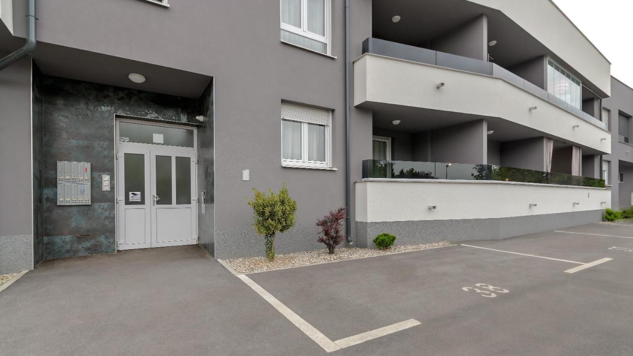 Apartman Nostra 1 Appartement Zagreb Buitenkant foto